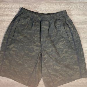 Mens Lululemon Shorts Medium
